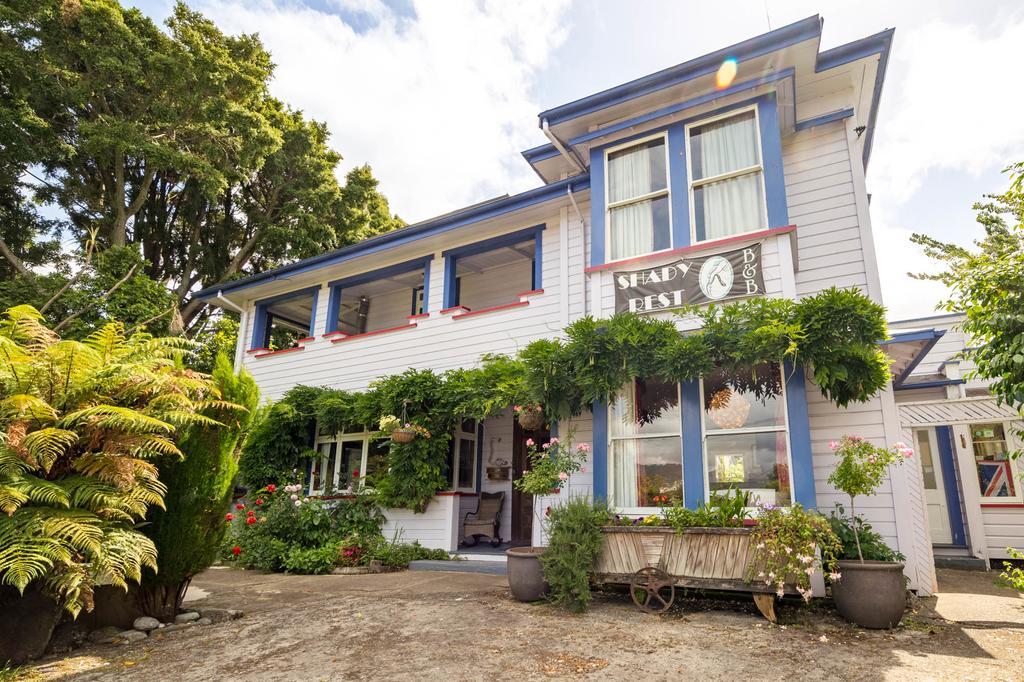Shady Rest Bed & Breakfast 타카카 외부 사진