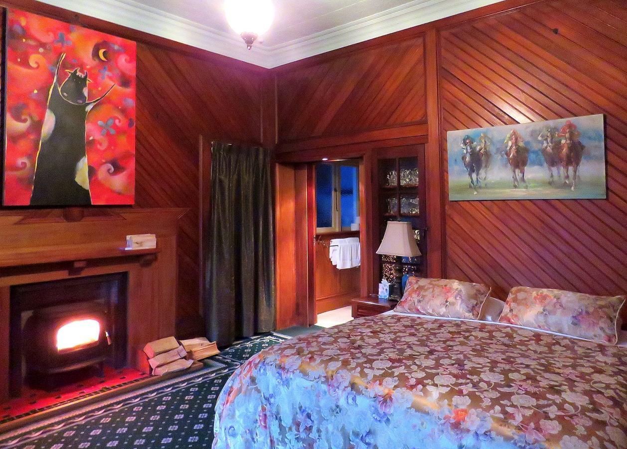 Shady Rest Bed & Breakfast 타카카 객실 사진